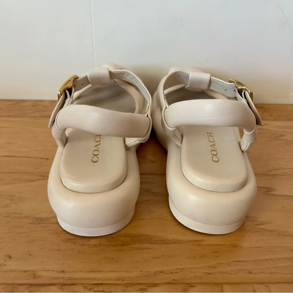 Coach off white
